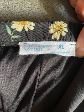 Falda corta estampada flores