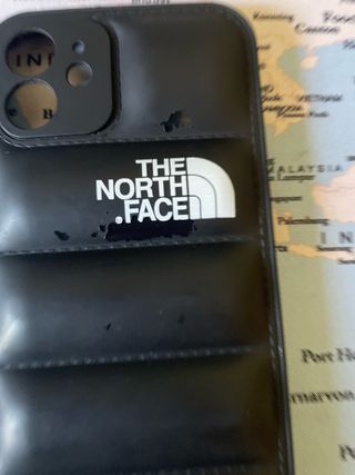 Funda iPhone 12 The North Face acolchada