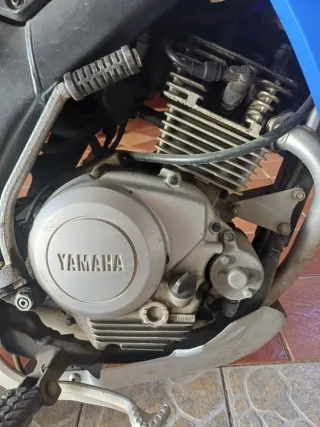 Yamaha XT 125R