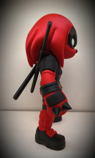 FIGURA FAN ART KNUCKLES DEADPOOL