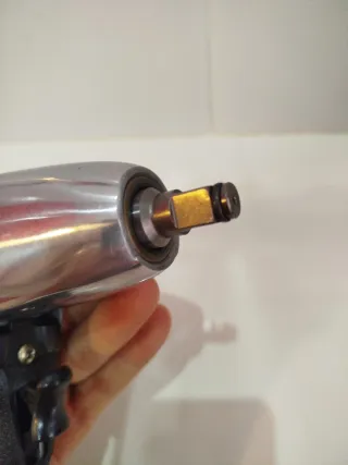 Taladro de impacto neumático