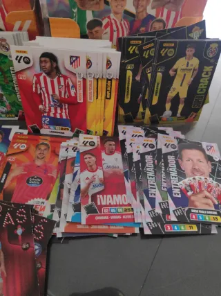 147 Cromos Adrenalyn Entrenadores y Fichajes