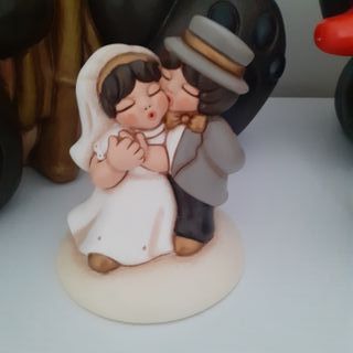 Bomboniere Thun sposi 14 cm