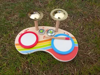 Batteria musicale in legno per bambini