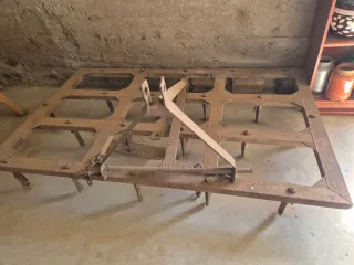 Arado y Aparatos agricolas usados