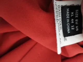 Pantalón ancho tipo falda color teja