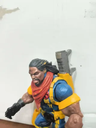 Action Figure Bishop Marvel