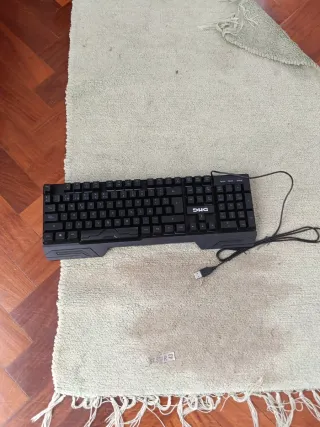 Tastiera da Gaming DHG con Luci LED