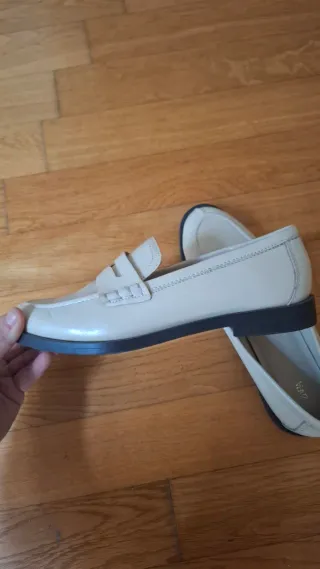 Mocassini donna Zara beige