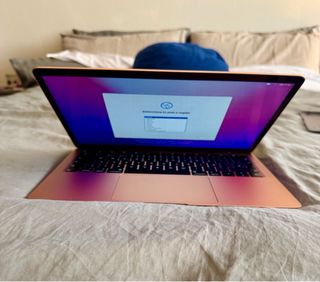 MacBook Air 13” Retina - Gold