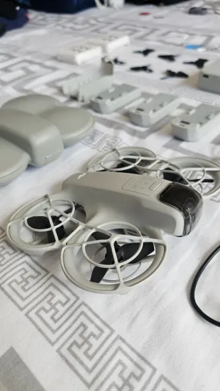 Dron DJI Neo/Fly More Combo/Como Nuevo
