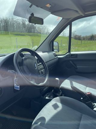 Furgoneta Ford Tourneo Connet