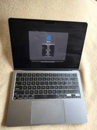 MacBook Air M3 Prata/Cinza Espacial Peças