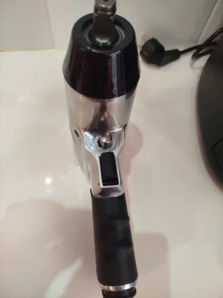 Taladro de impacto AIXIA