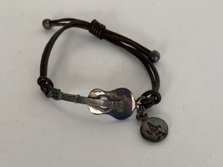 Pulsera cuero guitarra plata