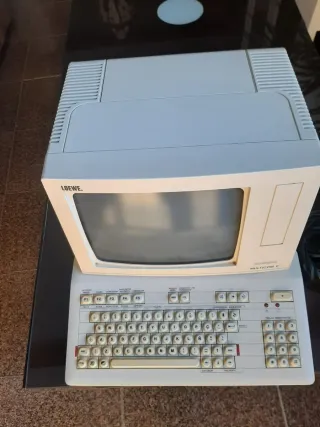 Ordenador Loewe Multicom E