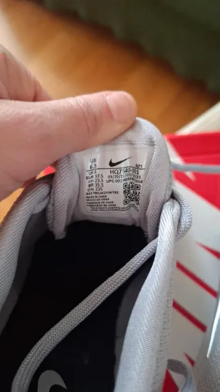 Nike Shox Z Scarpe Argento Unisex