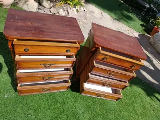 Mesitas de noche de madera maciza (2 unidades)