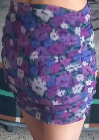 Falda corta verano floral