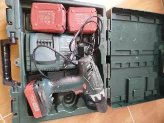 Taladro Metabo BS 14.4 LI con baterías