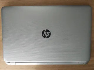 HP Pavilion 17