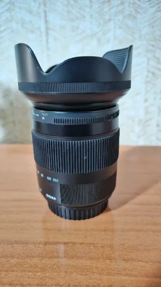 Objetivo Sigma 18-200mm para Canon