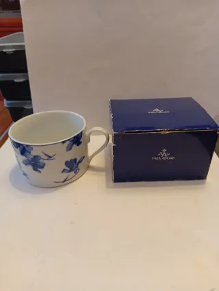 Tazza Vista Alegre floreale blu e bianco
