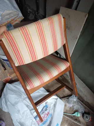 4 Sedie Guilleumas in Legno e Tessuto