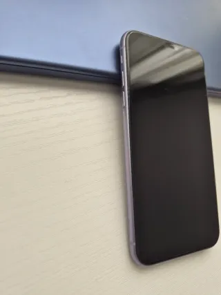 iPhone 11 64GB Viola