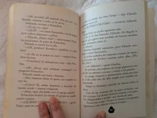Los Pitufos: La Aldea Escondida - Novela Película