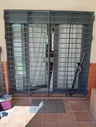 Cancelas de hierro a medida