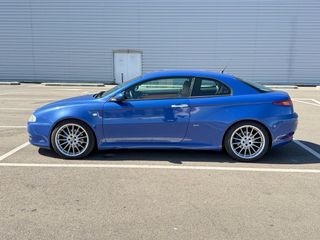 Alfa Romeo GT 2005