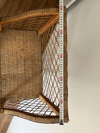 Estantería de mimbre con puertas (venta en persona