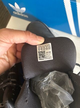 Zapatillas Adidas Altas Negras y Azules