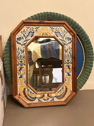 Espejo octogonal con azulejos