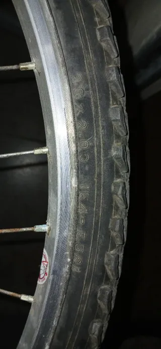 Llanta trasera 26 con piñonera