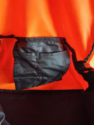 Bolsa de deporte Puma naranja y negra
