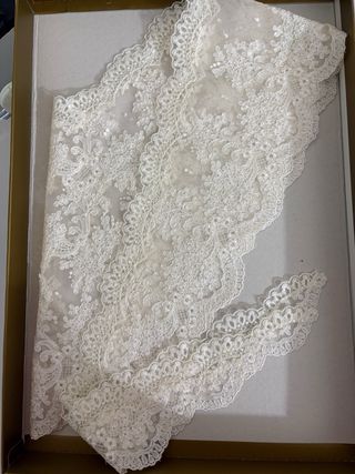 Peinador de fallera blanco