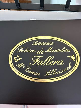 Peinador de fallera blanco