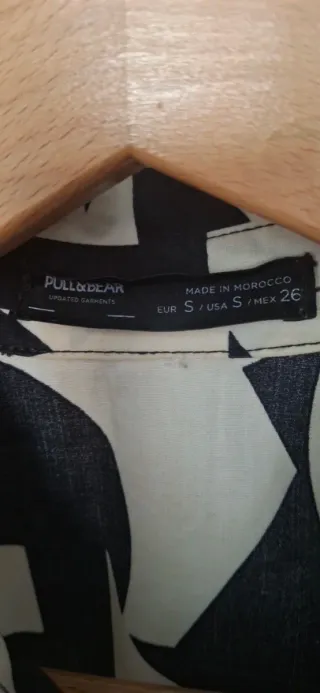 Pantalón pana flare y camisa estampada T38