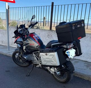 BMW R1200GS LC Gris/Rojo Año 2013 67000 km