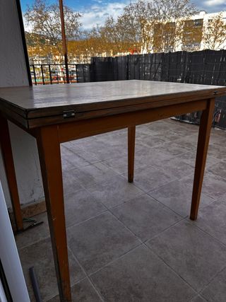 Mesa de madera