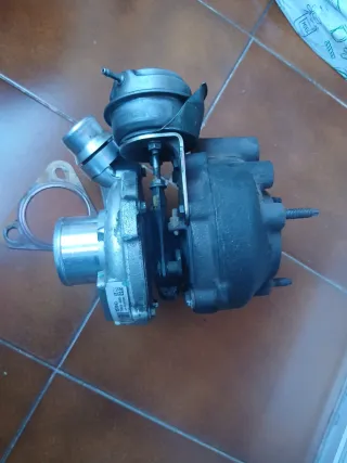 Turbo Garrett GTA1749U Renault