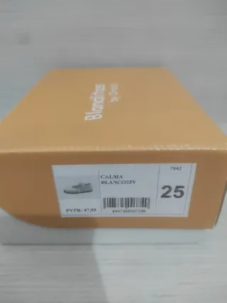 Sandalias blancas niña número 25