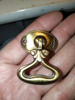 Tirador antiguo bronce armario cómoda mesilla