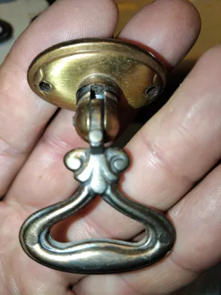 Tirador antiguo bronce armario cómoda mesilla