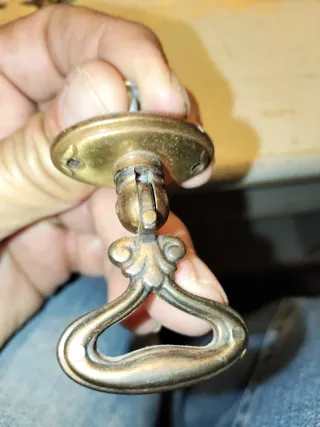 Tirador antiguo bronce armario cómoda mesilla