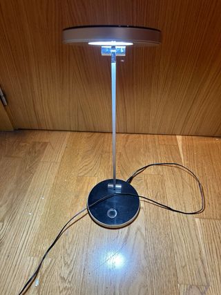 Lámpara de mesa moderna LED
