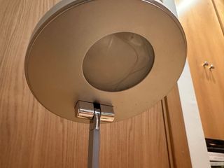 Lámpara de mesa moderna LED