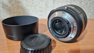 Objetivo Nikon 50mm 1.8G + Parasol HB-47